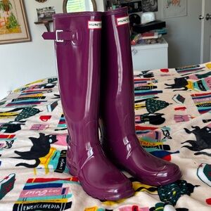 Hunter Glossy Plum Tall Rain boots